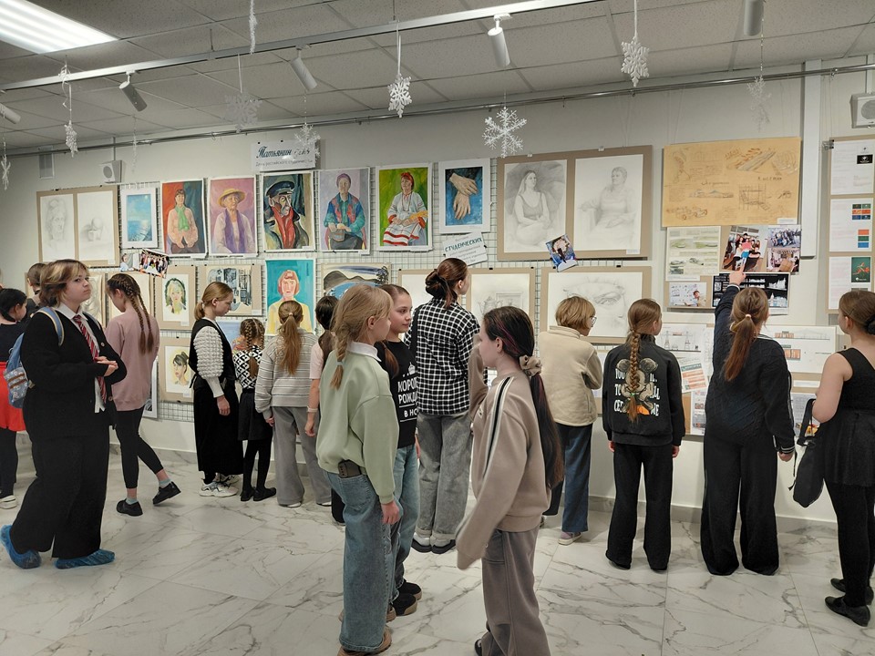 Слайд10 выставка