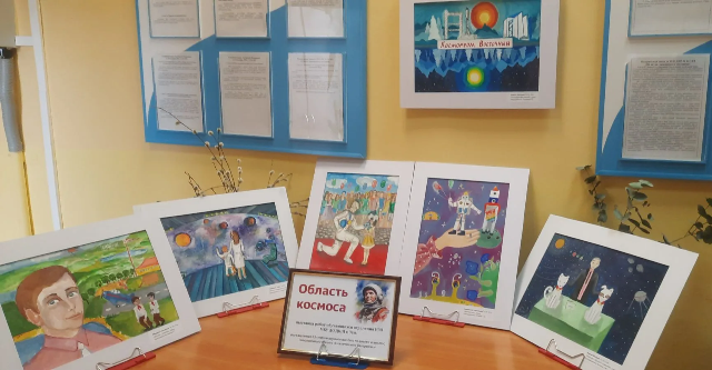 Апрельские выставки